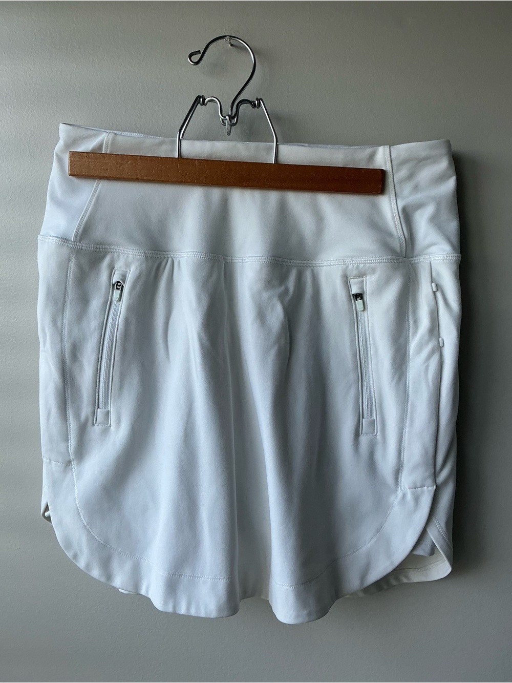 Athleta Fairway Golf Skort 16 Inches